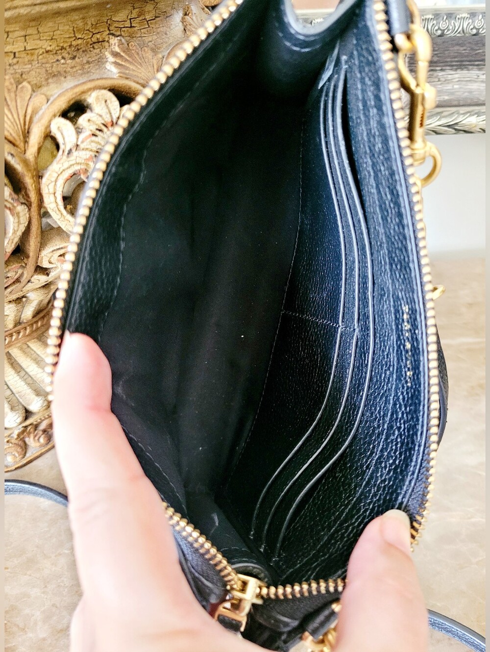 Tory Burch Carson Zip Top Pebbled Leather Crossbody in Black 9"×6"×1" - Picture 11 of 16